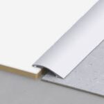 ΠΡΟΦΙΛ ΕΝΩΣΗΣ ΑΝΙΣΟΫΨΩΝ ΔΑΠΕΔΩΝ, ΑΥΤΟΚΟΛΛΗΤΟ, ΑΠΟ ΑΝΟΔΙΩΜΕΝΟ ΑΛΟΥΜΙΝΙΟ 38,5 x 7,5mm, ΑΣΗΜΙ 1M